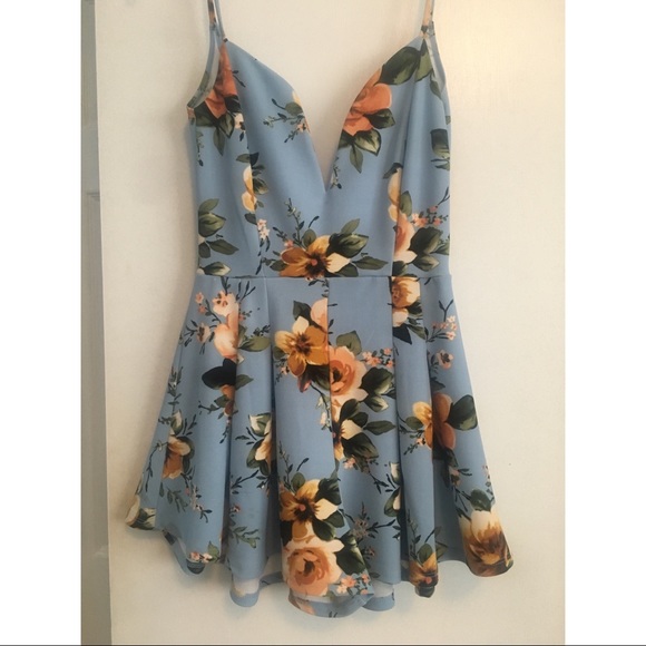 Floral romper - Picture 3 of 5